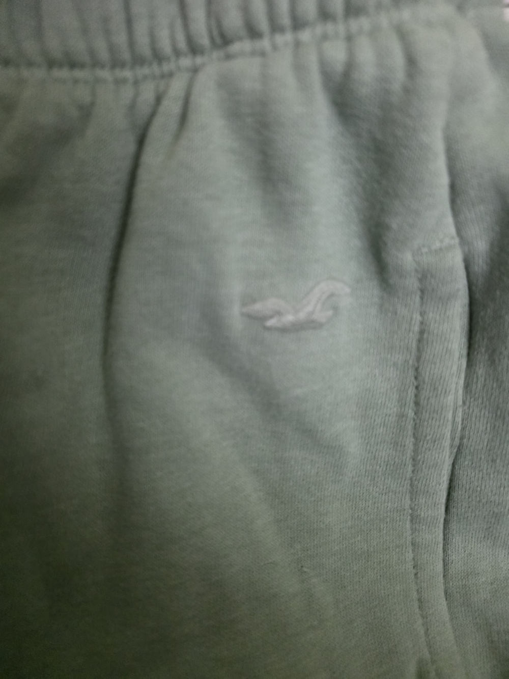 Hollister Light Sage Green Joggers - Picture 2 of 3
